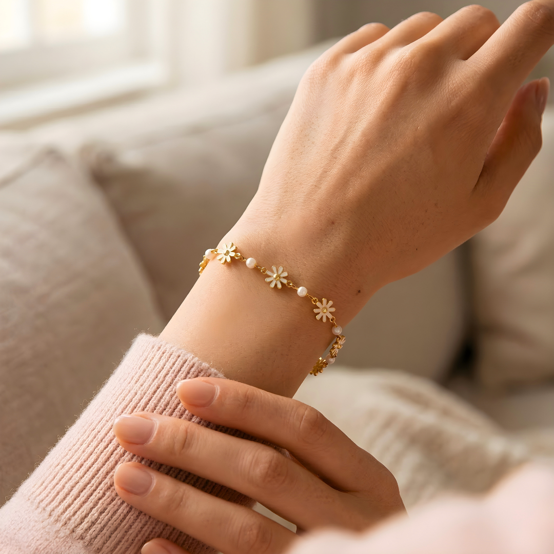 Daisy bracelet
