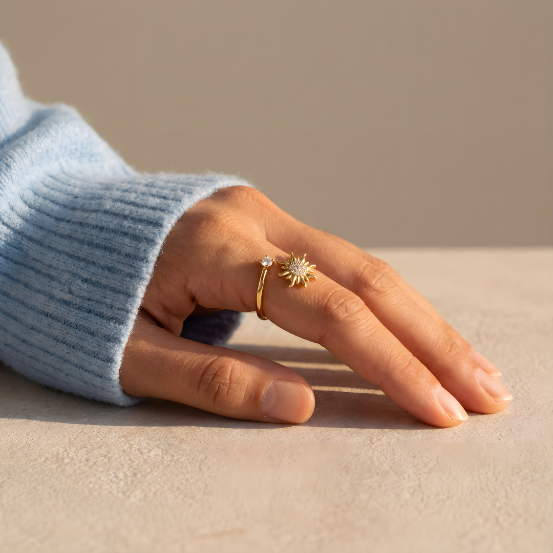 Amulet Ring – Sun