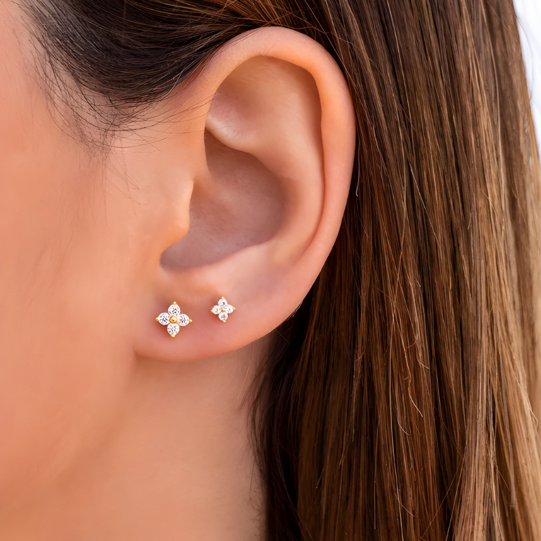 Helena Mini Earrings