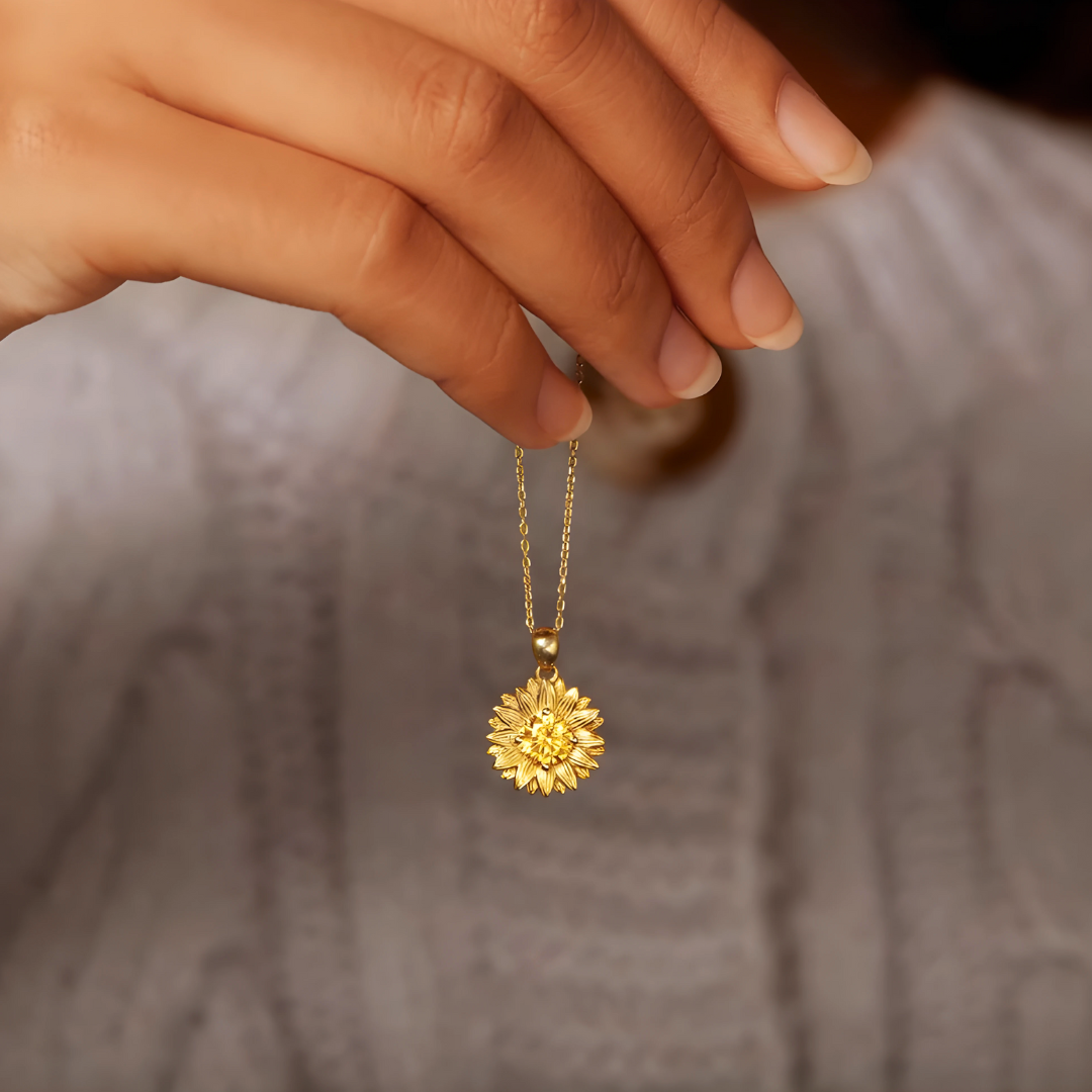Alma Sunflower Necklace