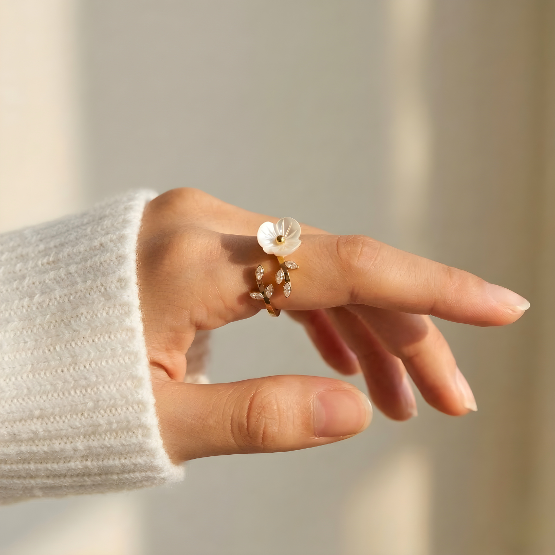 Blooming Love Ring