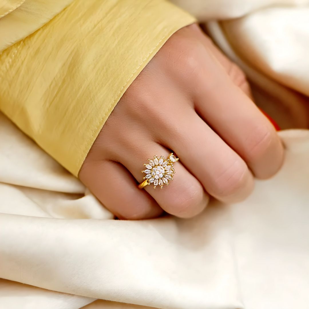 Sparkling Sunflower Ring – Love and Friendship