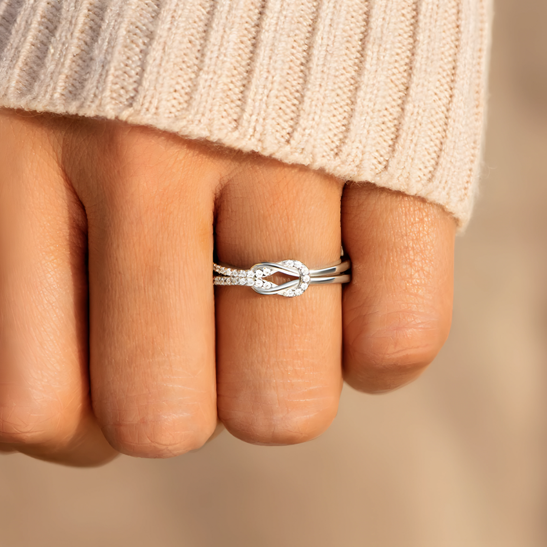 Eternal Knot Ring