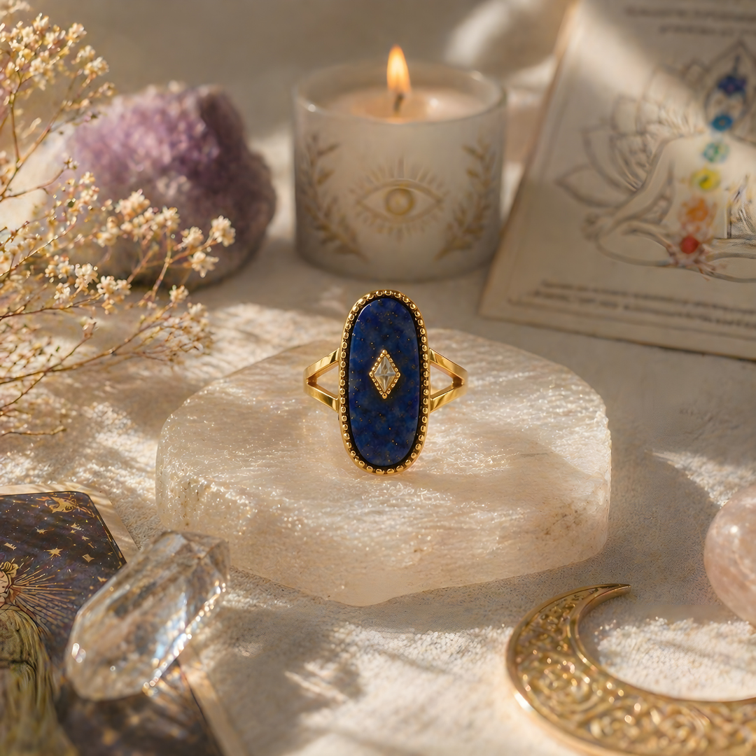 Amulet Ring – Lapis Lazuli