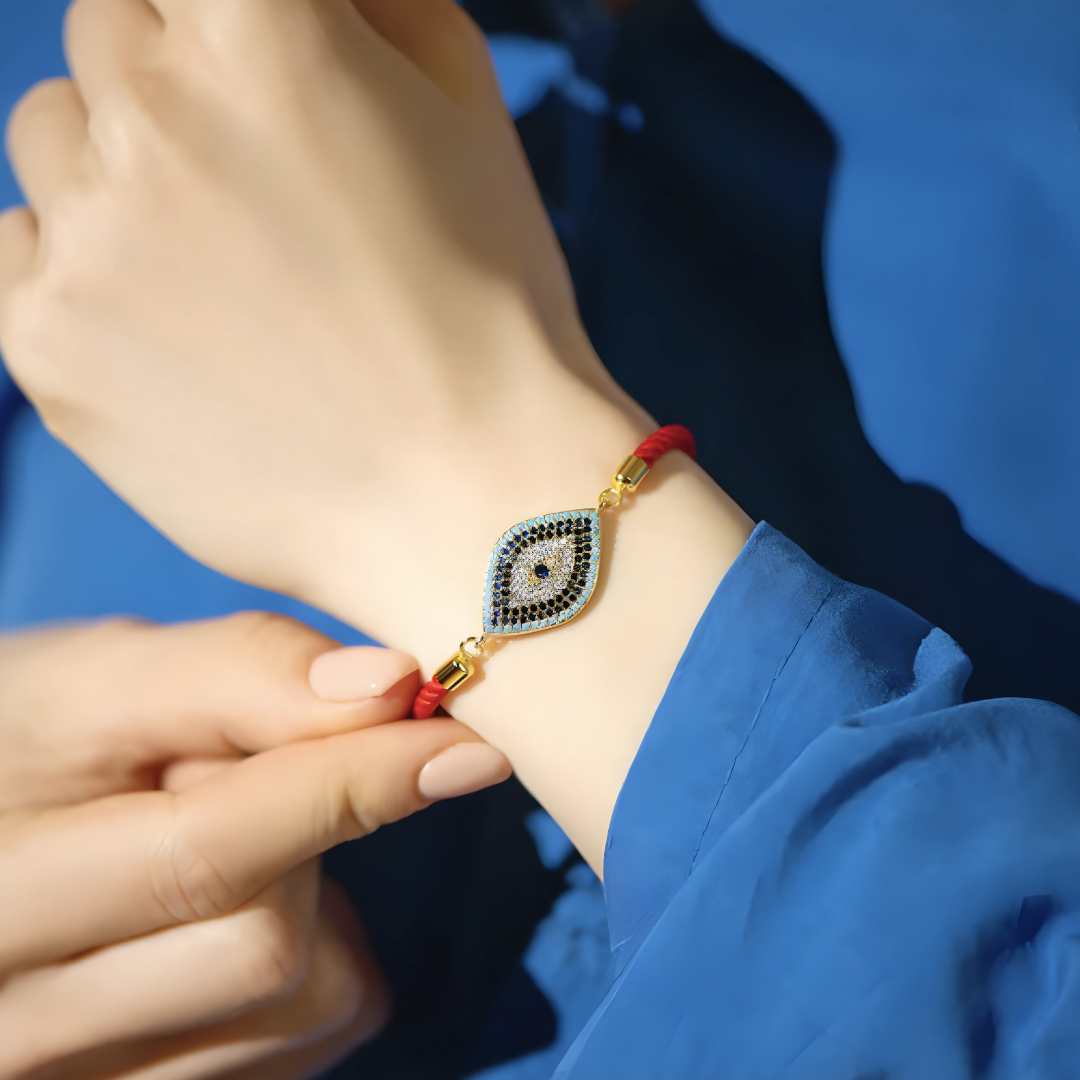 Charm Bracelet – Protection