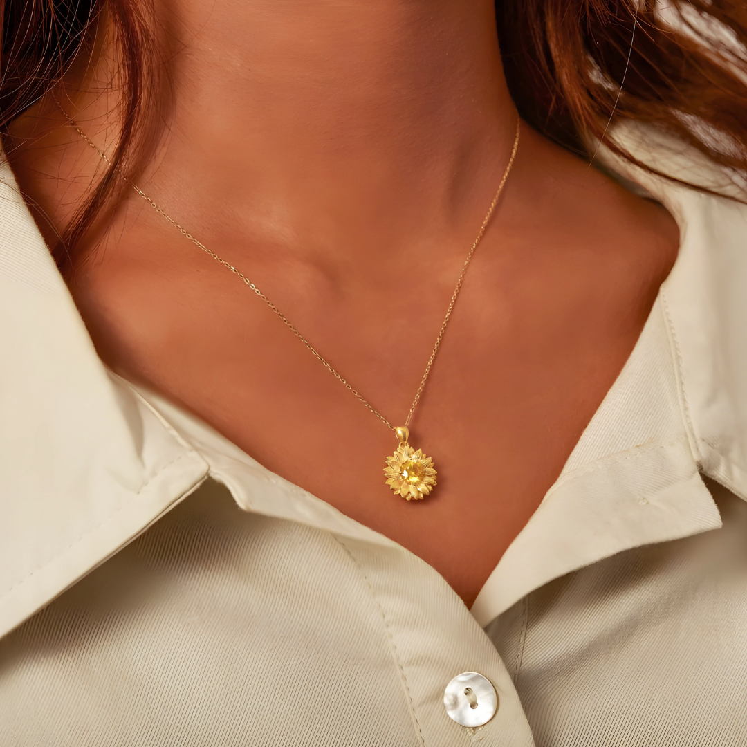 Alma Sunflower Necklace