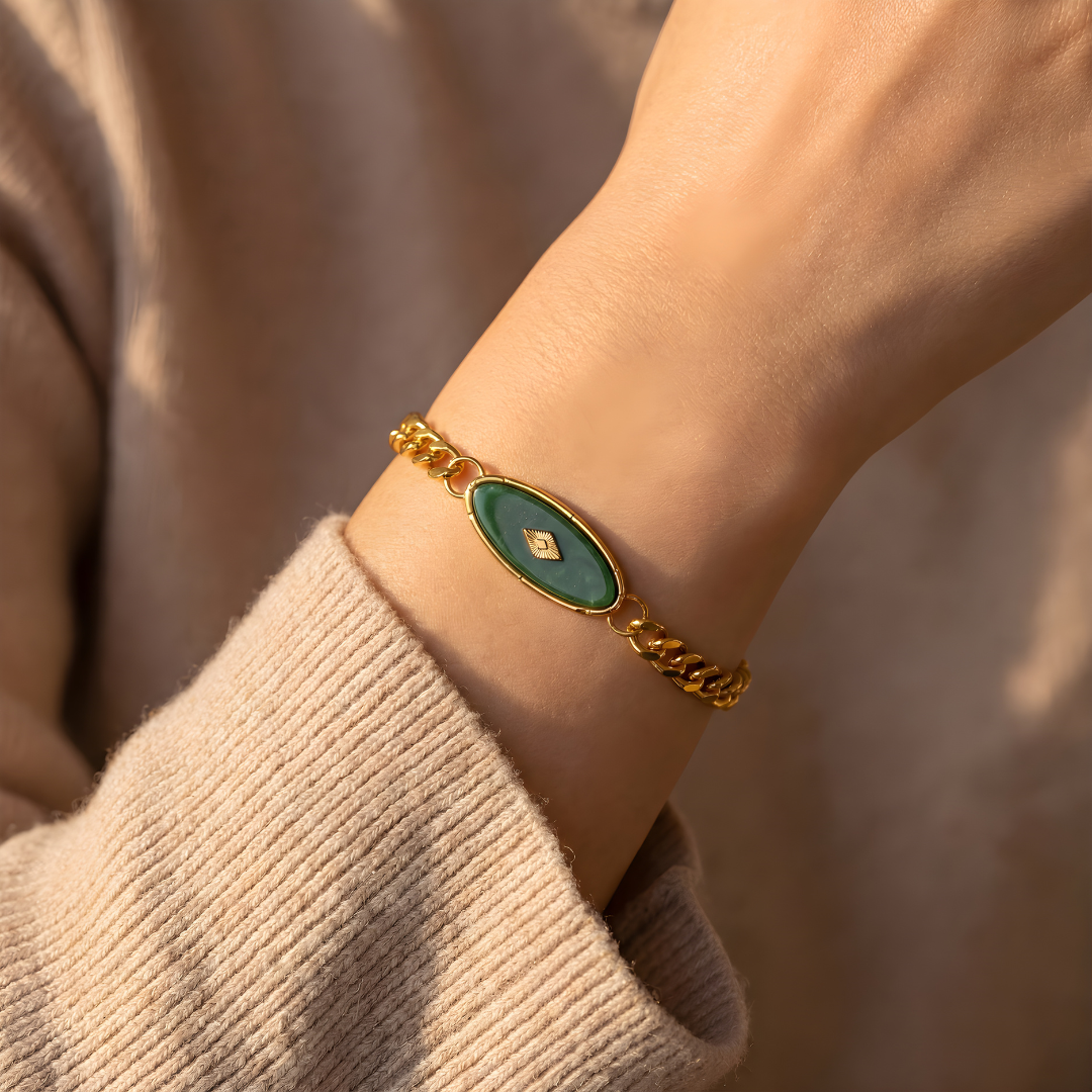 Amazona bracelet