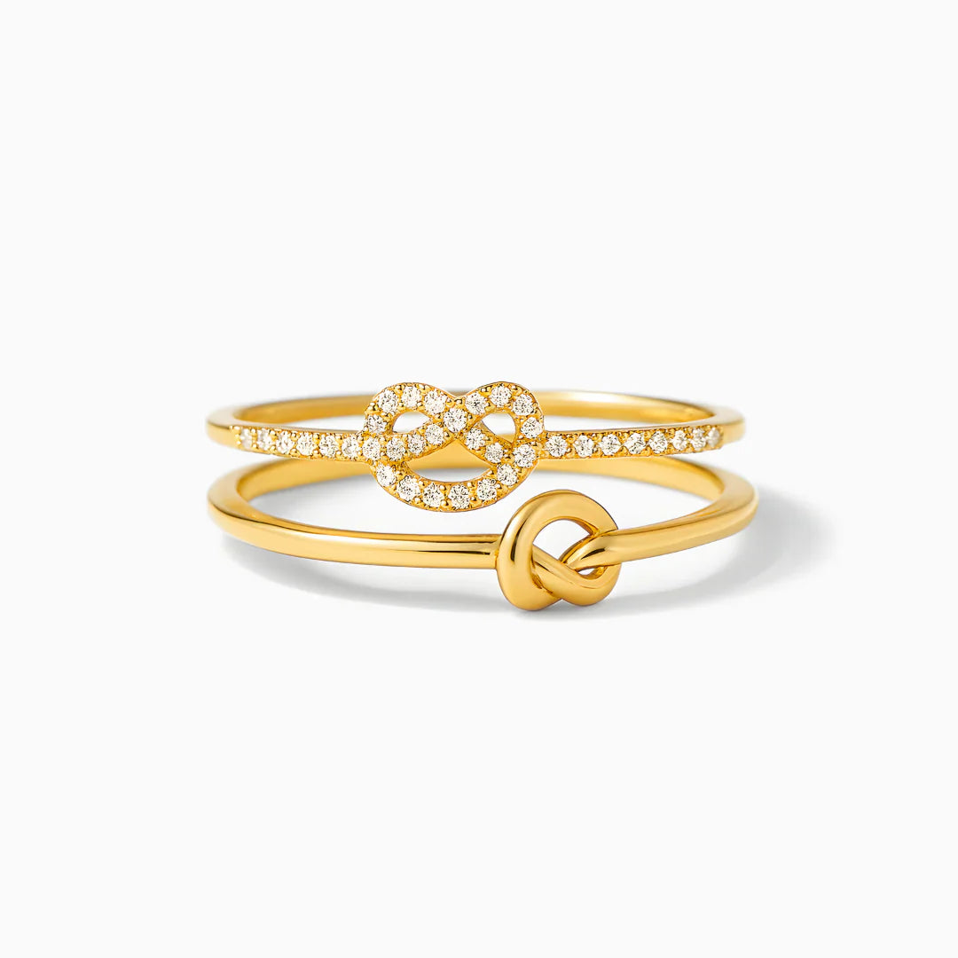 Intertwined Love Ring – Love and Commitment