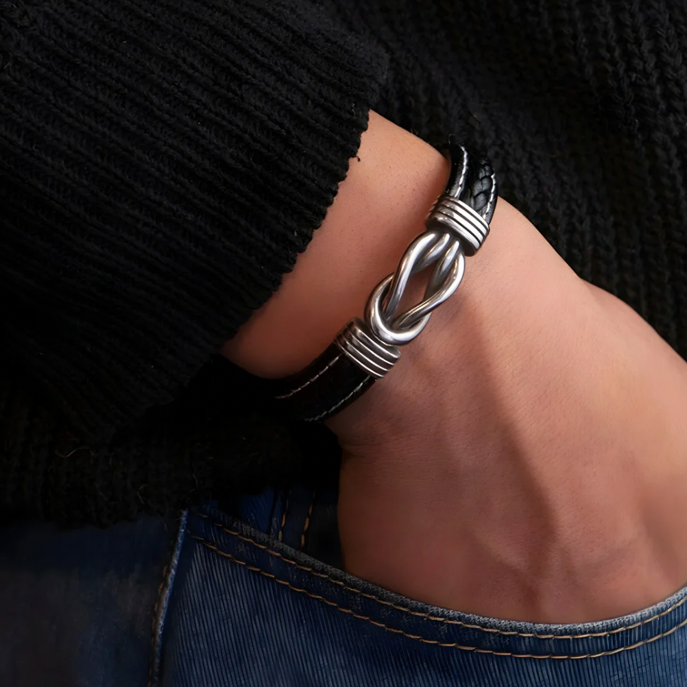 Infinity Knot Bracelet – Dad