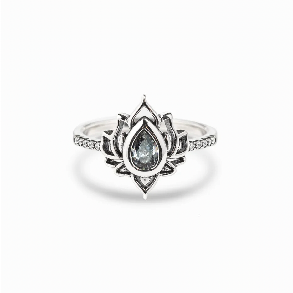 Lotus Ring – Starting Anew