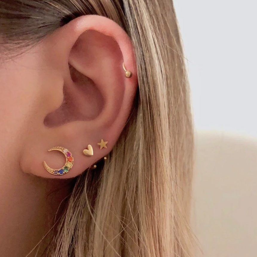 Cora Huggie Earrings