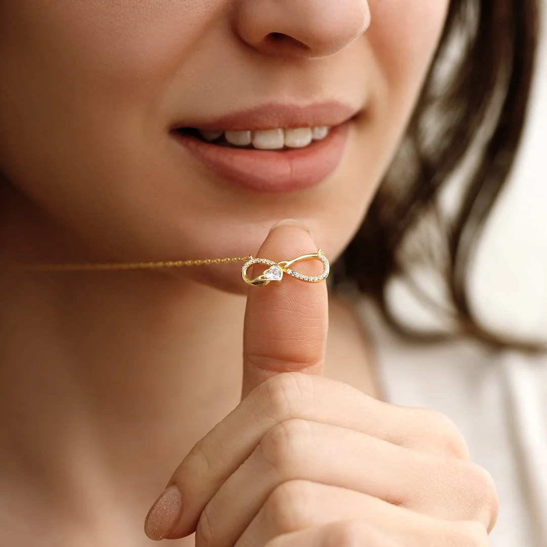 Infinite Link Necklace - Mother & Daughter