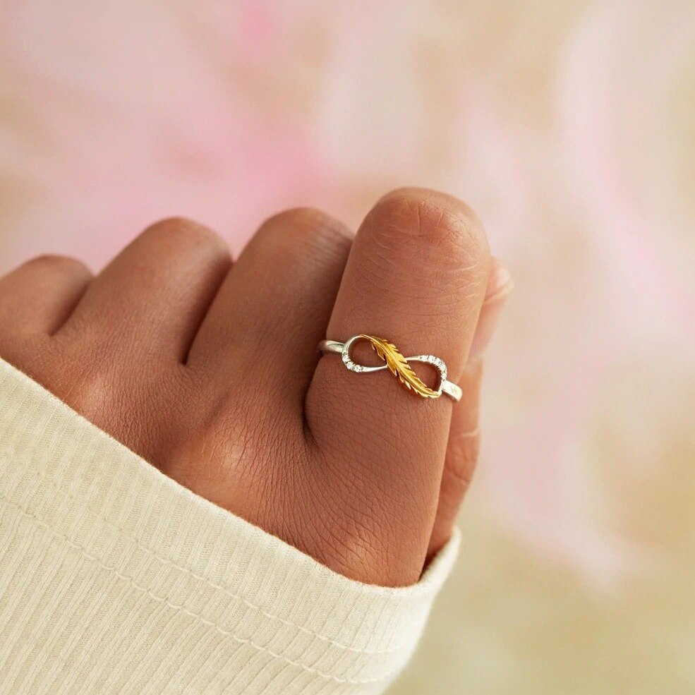 Eternal Feather Ring – Best Friends