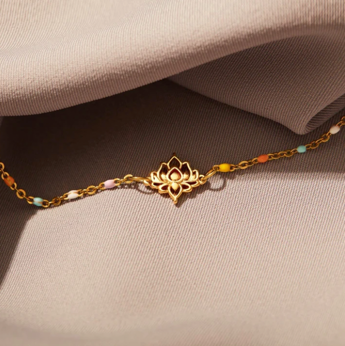 Lotus Bracelet – Starting anew
