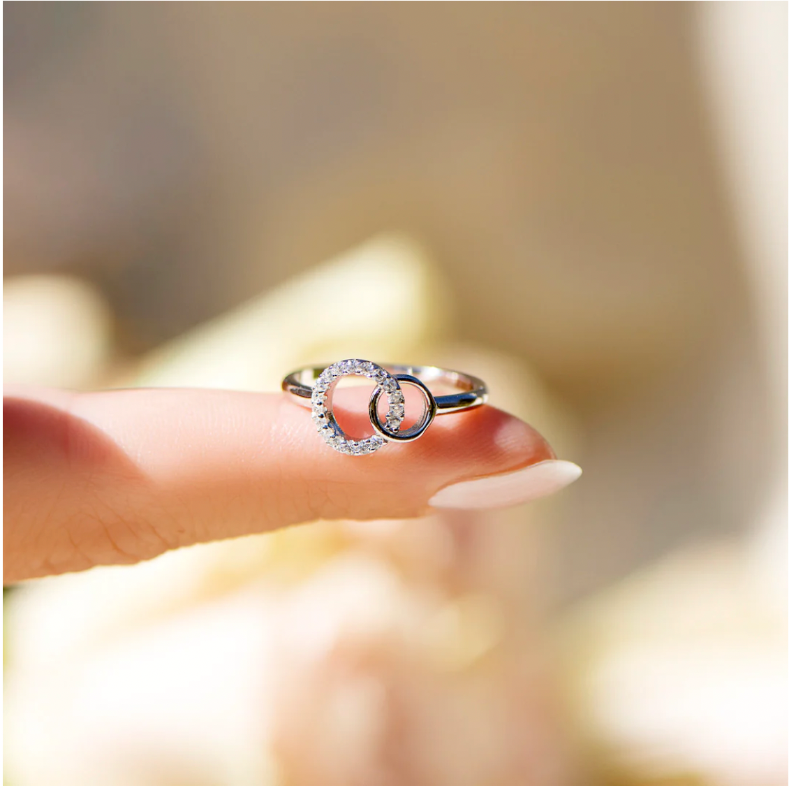 Eternal Ring – Mother & Daughter