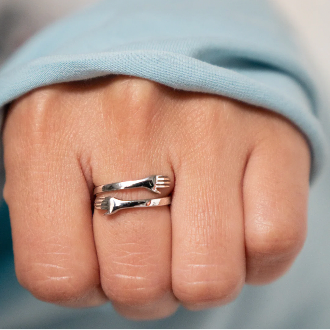 Shiny Hug Ring