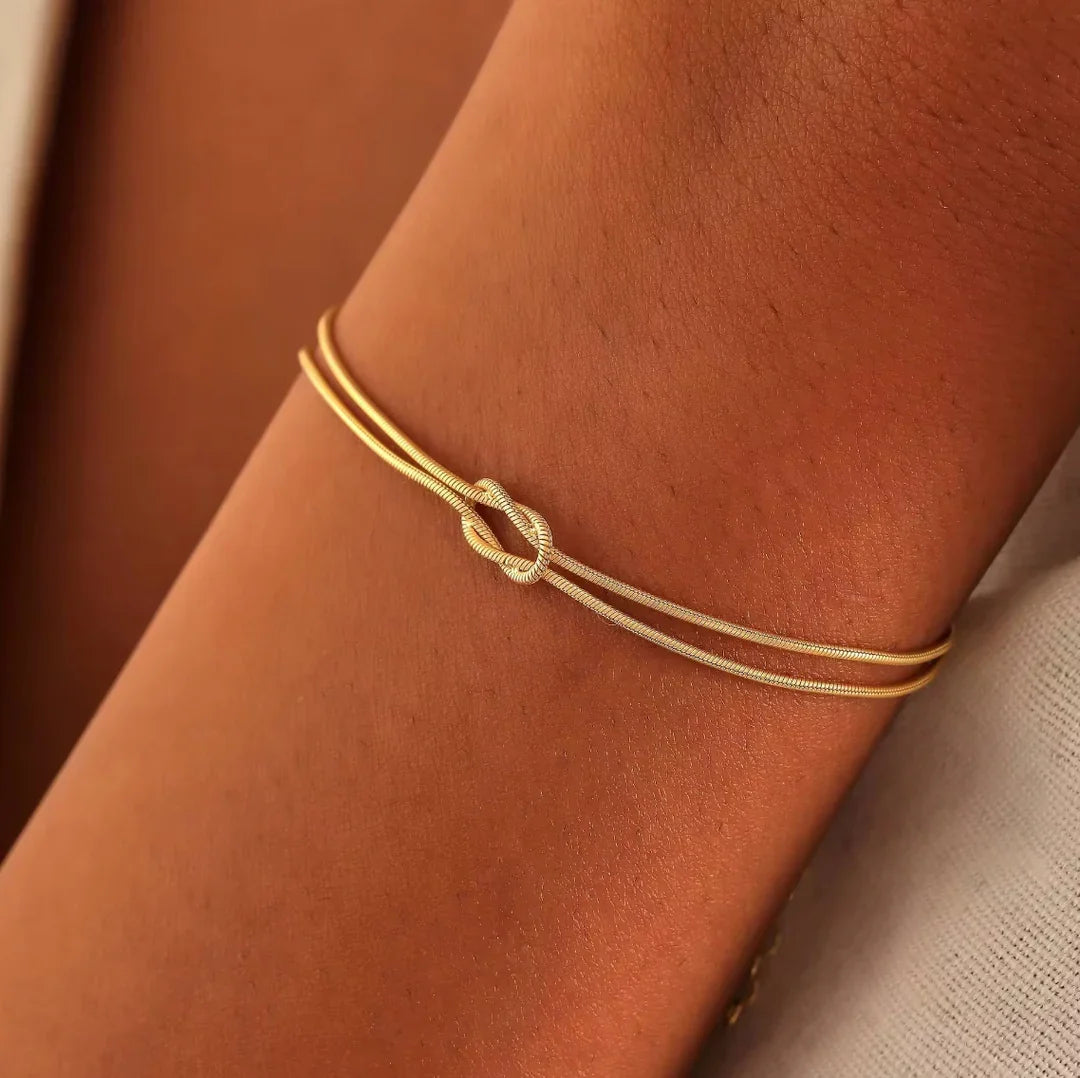Pulsera Nudo Infinito 2x1 — Lleva 2 y Paga 1