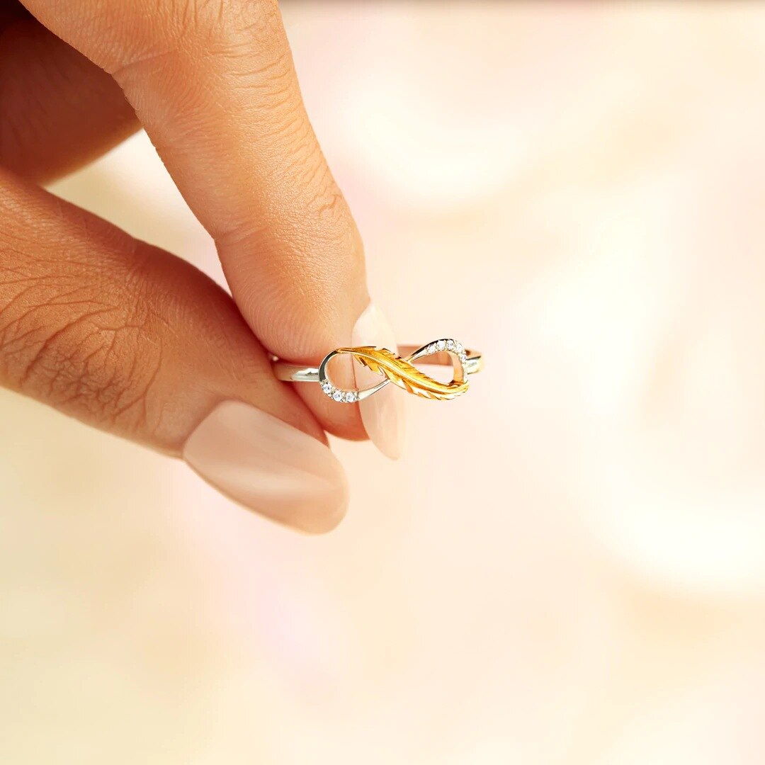 Eternal Feather Ring – Best Friends