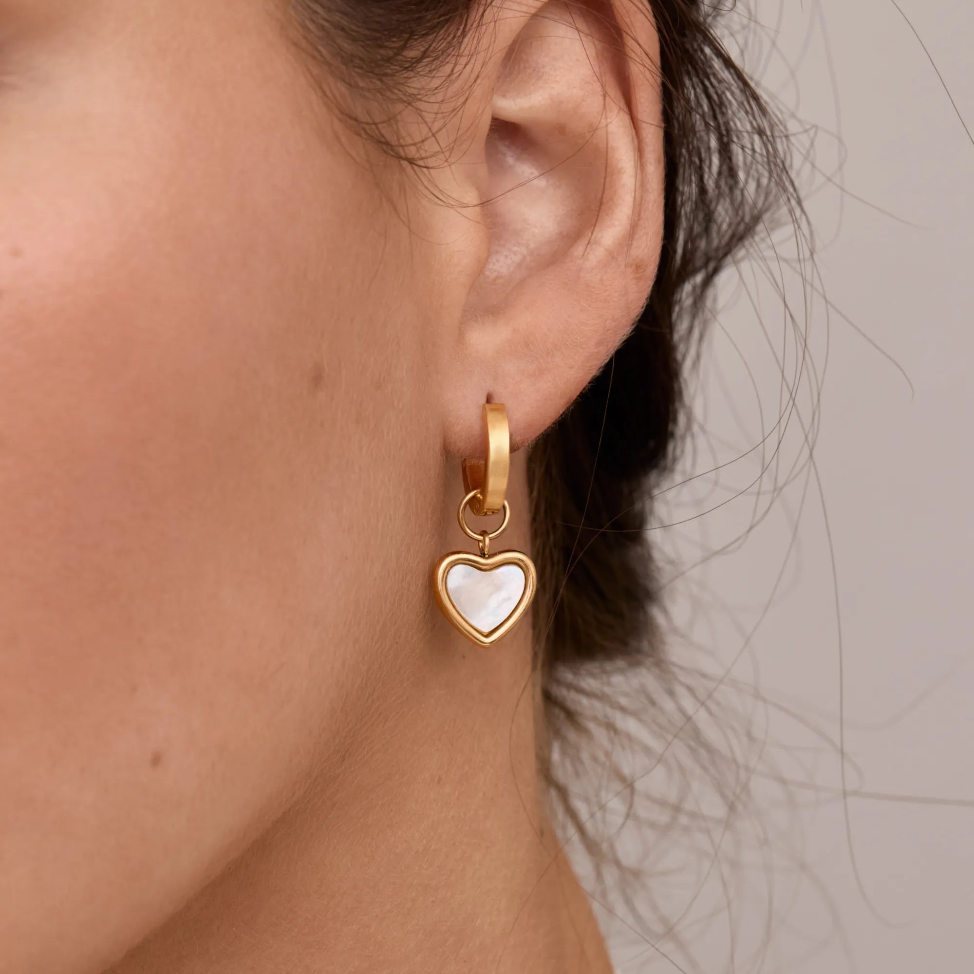 Olivia Heart Huggies