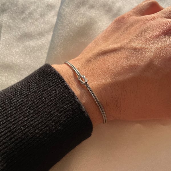 Pulsera Nudo Infinito 2x1 — Lleva 2 y Paga 1