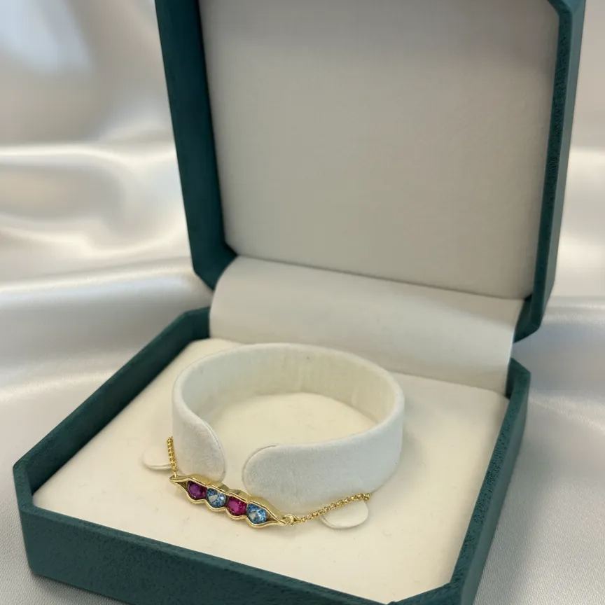 Pulsera Uña y Carne con Piedras de Nacimiento - Valentina Jewels - vista adicional 5